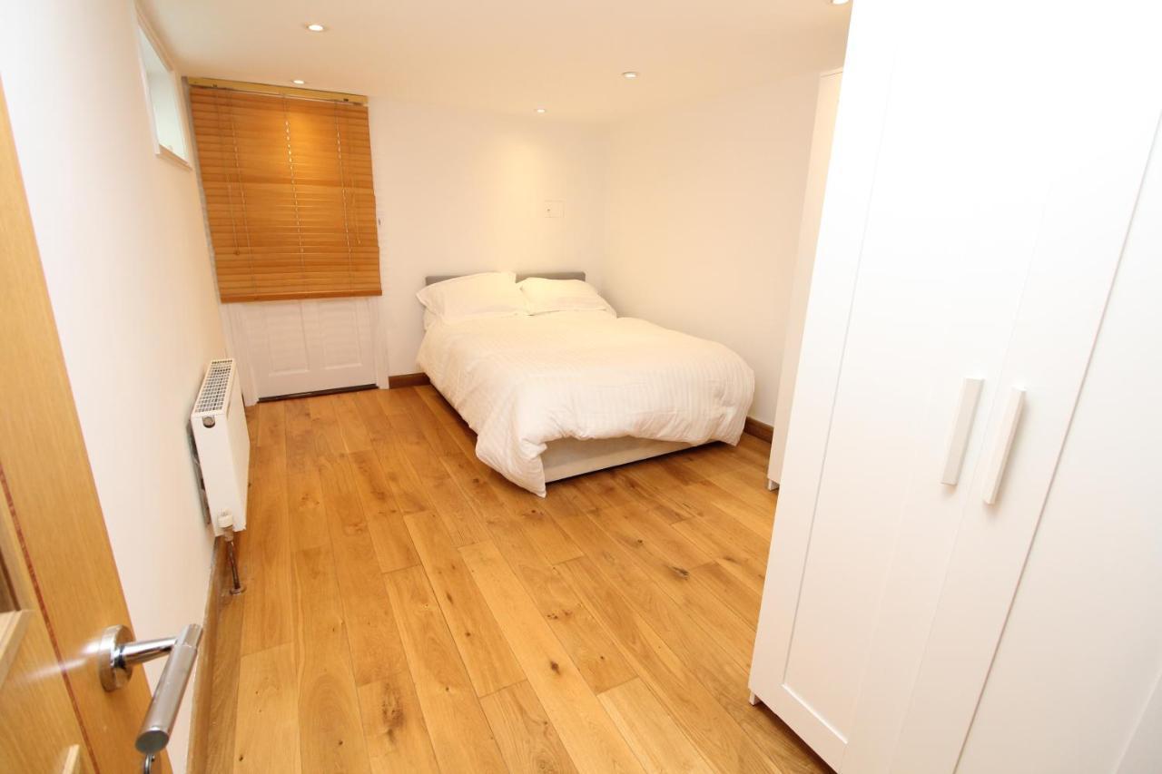 Stunning 2 Bed Flat In Fulham Appartamento Londra